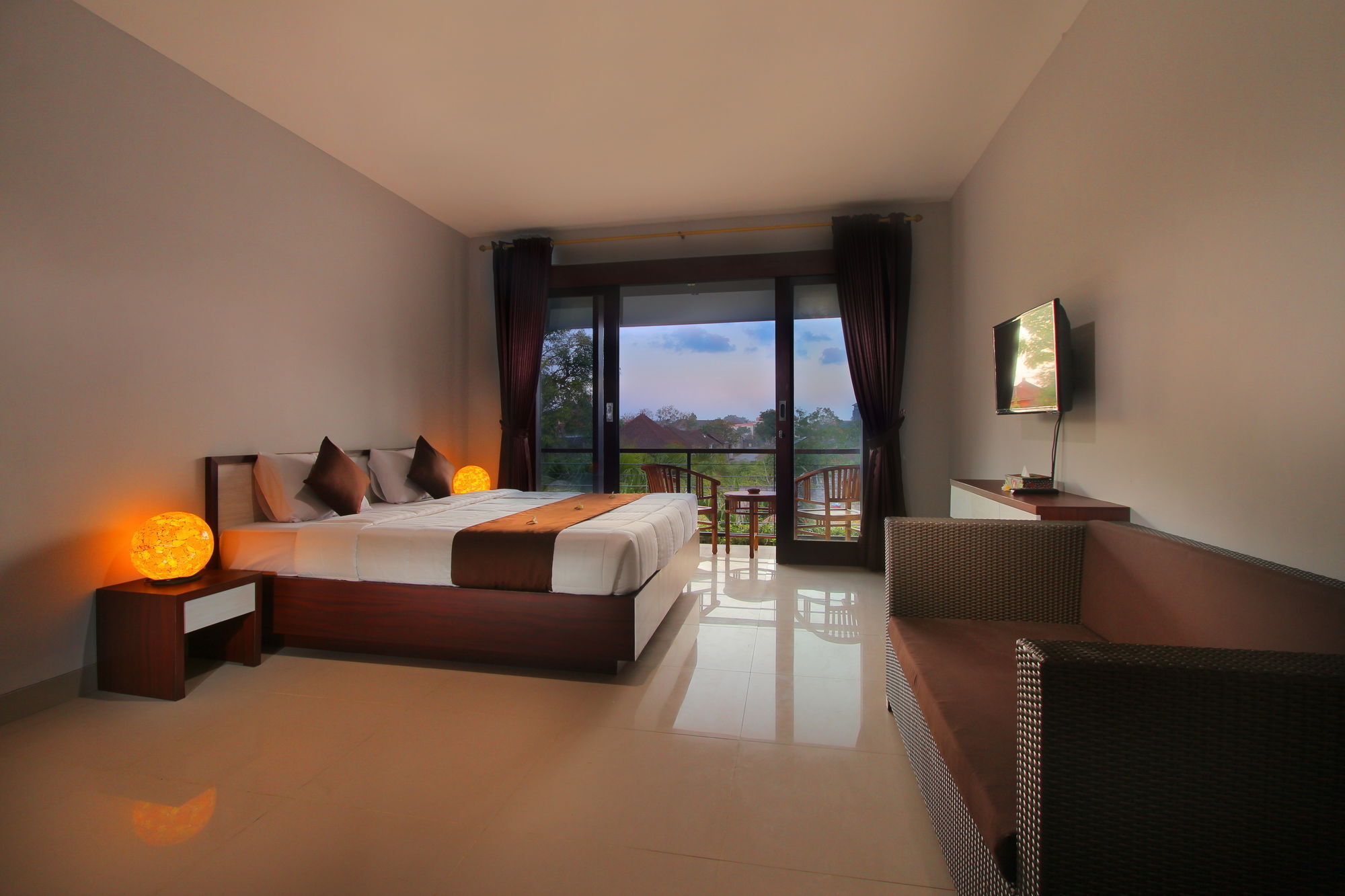 Srikandi Inn Kuta Selatan Exteriör bild