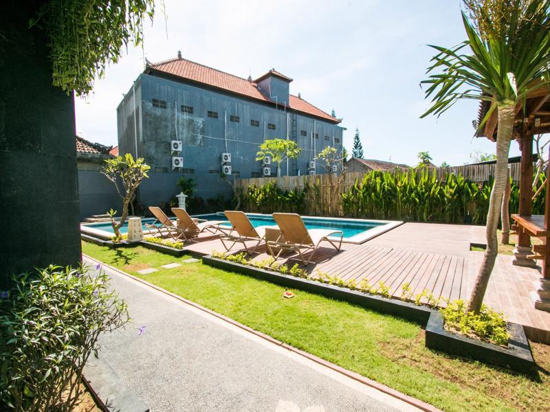 Srikandi Inn Kuta Selatan Exteriör bild